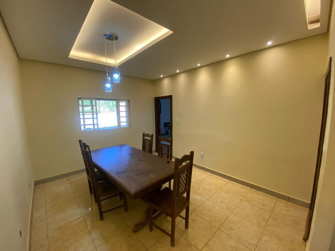 Fazenda, Centro, 3 Quartos, 2 Vagas, 1 Suíte