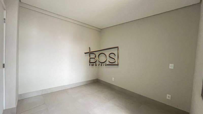 Apartamento, Centro, 2 Quartos, 0 Vaga, 1 Suíte