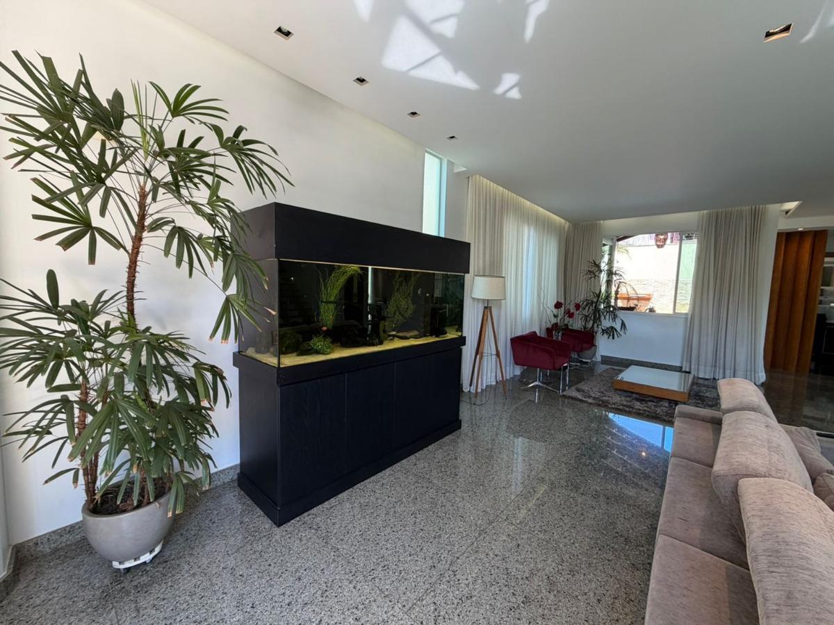 Casa, Jardim Riacho das Pedras, 3 Quartos, 4 Vagas, 1 Suíte