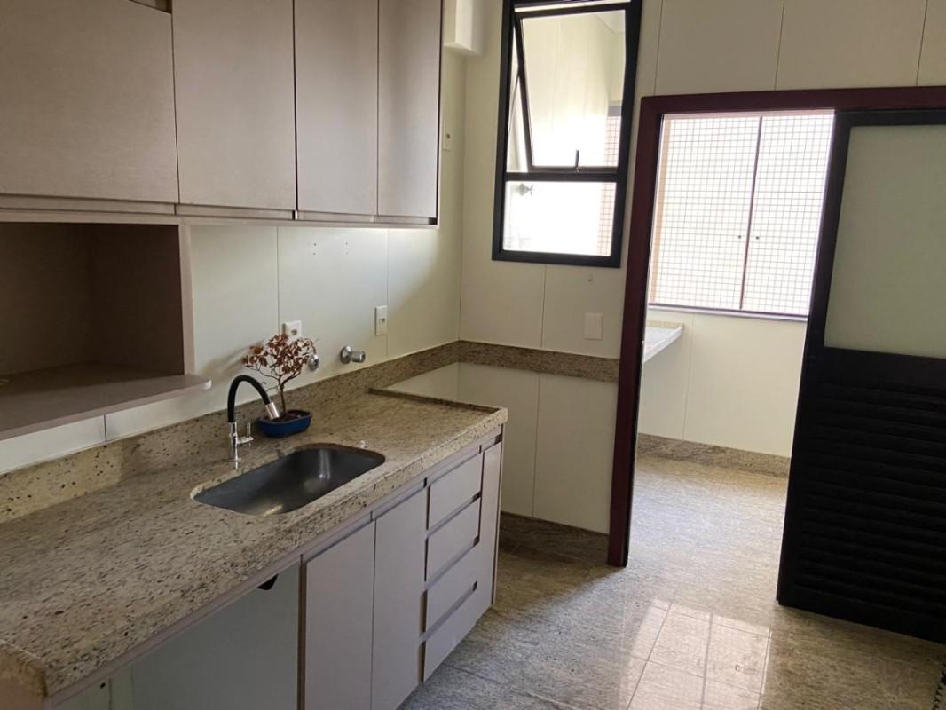 Apartamento, Lourdes, 3 Quartos, 2 Vagas, 1 Suíte