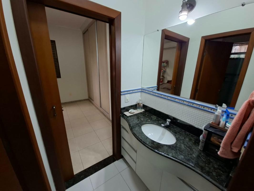Casa, Itapoã, 4 Quartos, 2 Vagas, 1 Suíte