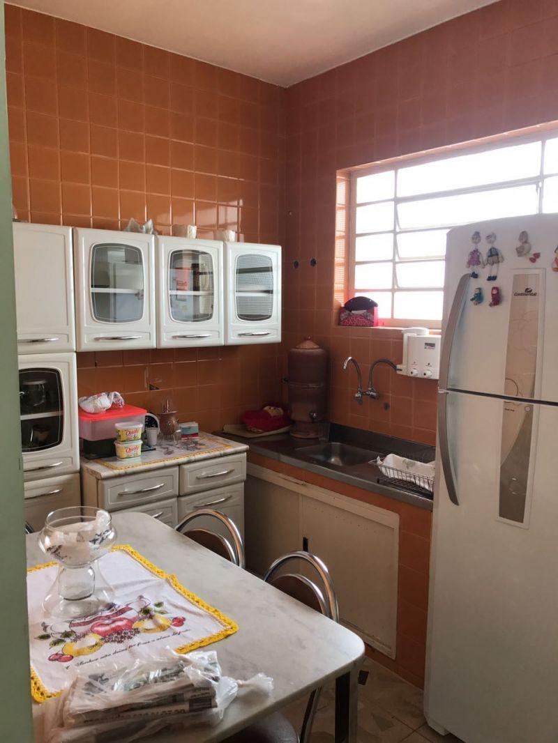 Casa, Colégio Batista, 9 Quartos, 2 Vagas, 2 Suítes
