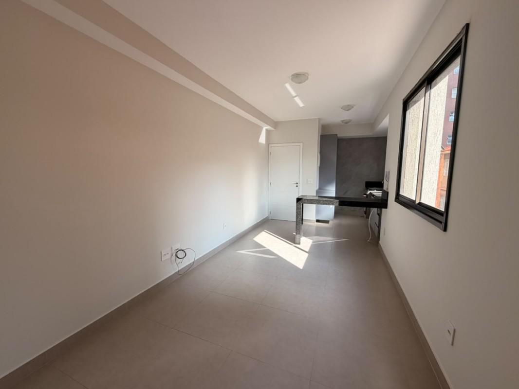 Apartamento, Floresta, 1 Quarto, 1 Vaga, 1 Suíte