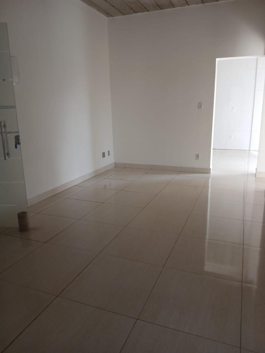Prédio, Centro, 0 Quarto, 0 Vaga