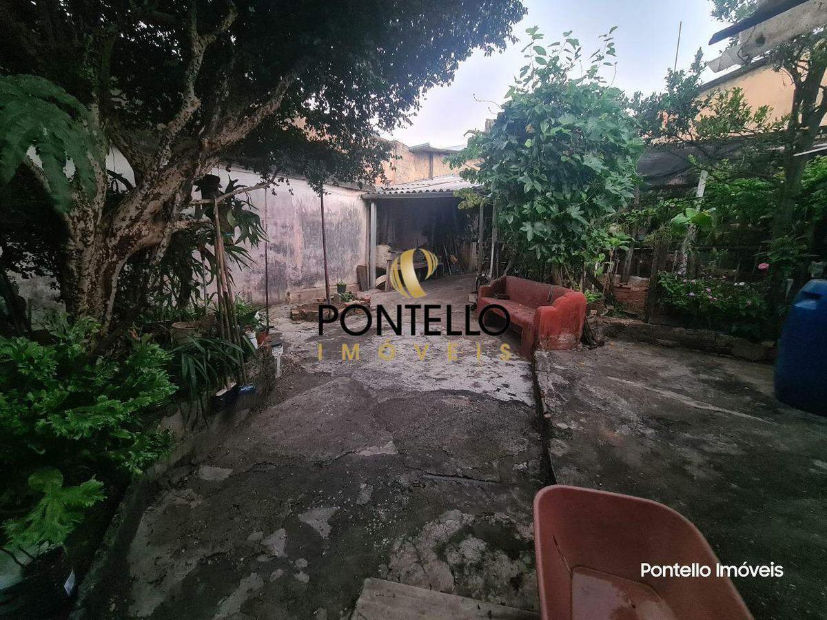 Casa, Concórdia, 4 Quartos, 2 Vagas, 1 Suíte