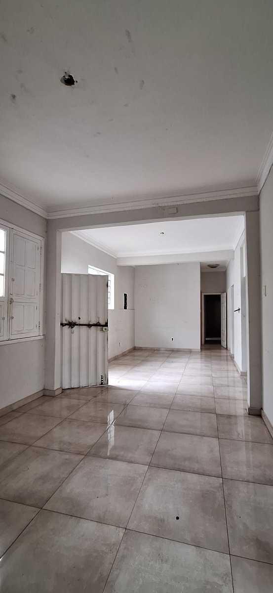 Casa, Barreiro, 4 Quartos, 3 Vagas, 1 Suíte