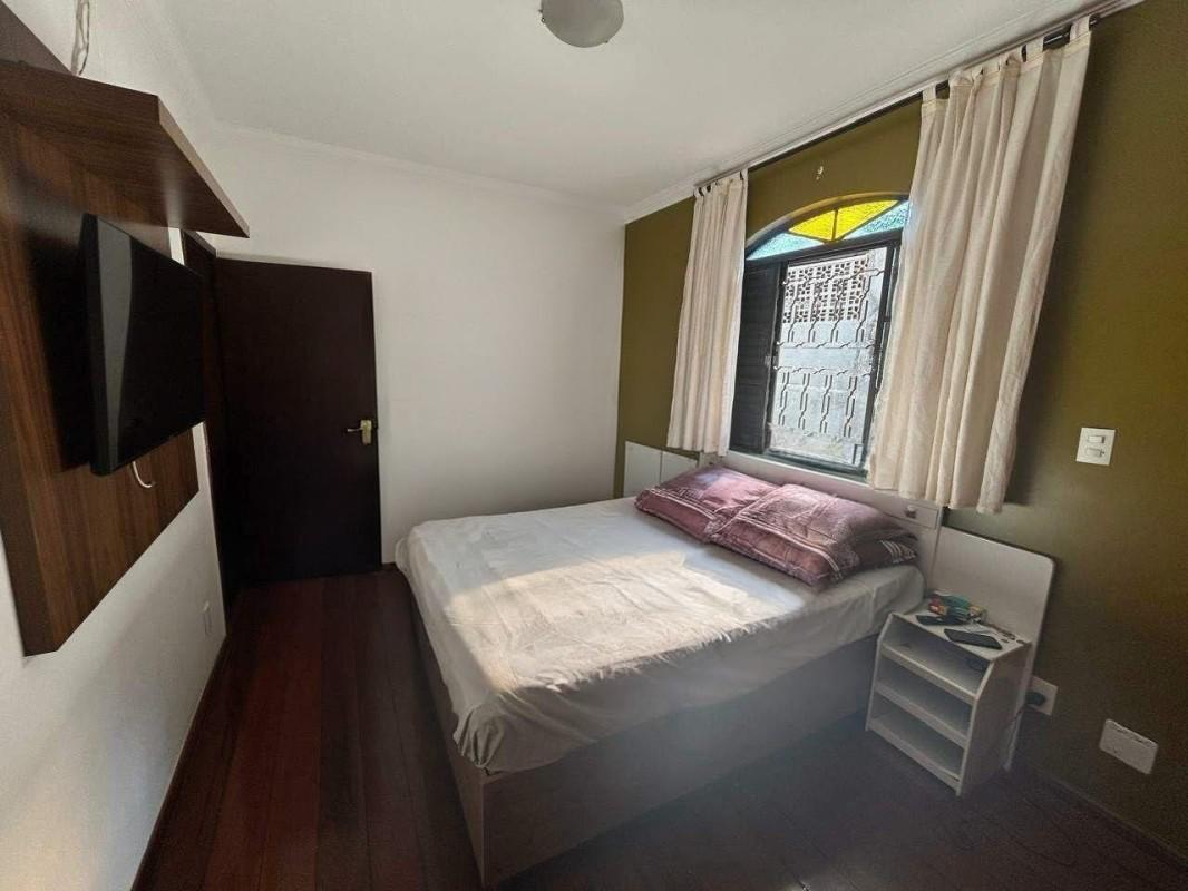 Casa, Eldorado, 3 Quartos, 6 Vagas, 1 Suíte