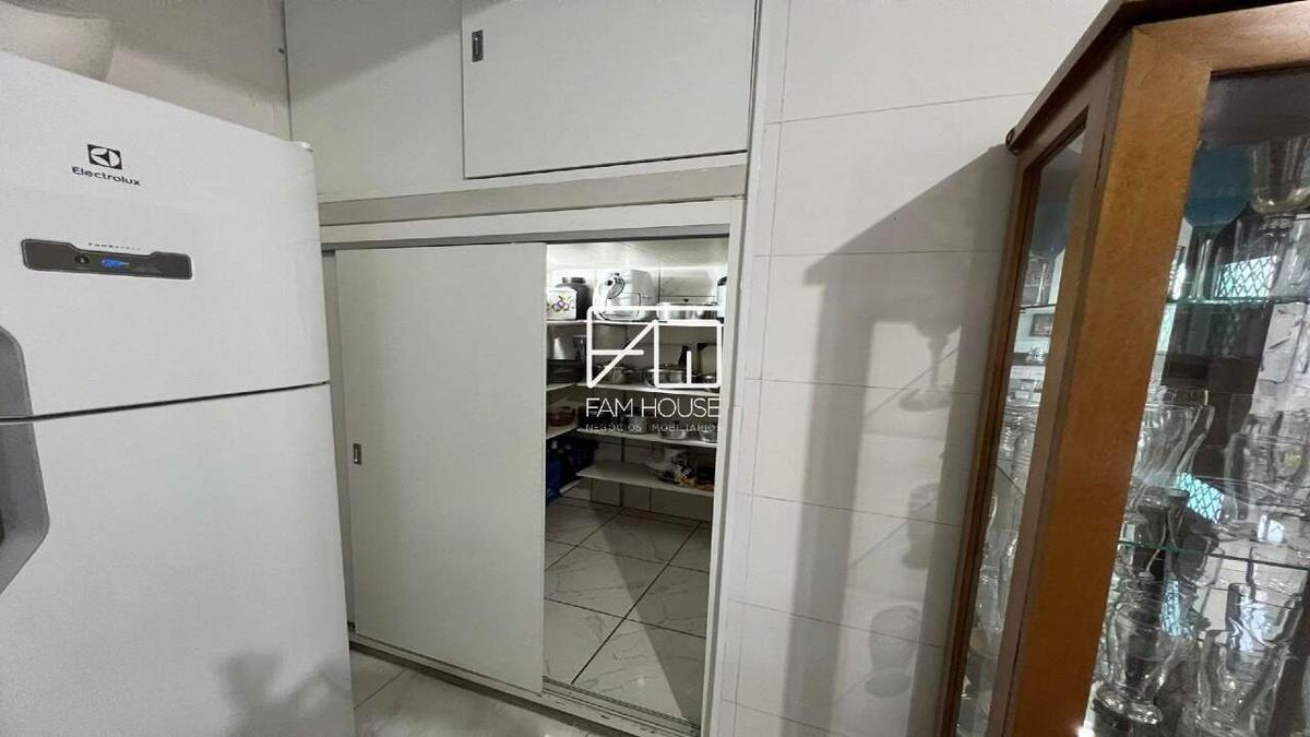 Casa, Tirol, 4 Quartos, 2 Vagas