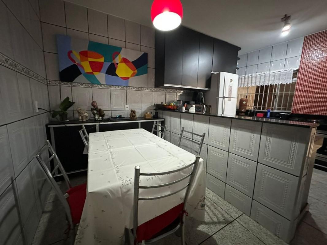 Casa, Santa Cecília Vale do Jatobá (barreiro), 4 Quartos, 2 Vagas