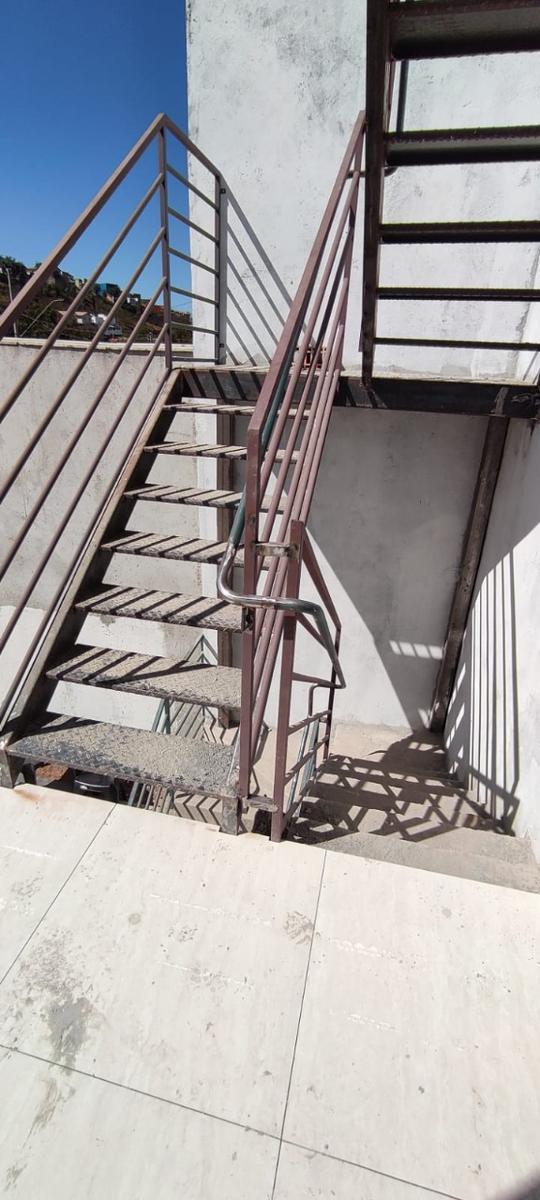 Casa, Vale das Orquídeas, 2 Quartos, 2 Vagas, 1 Suíte