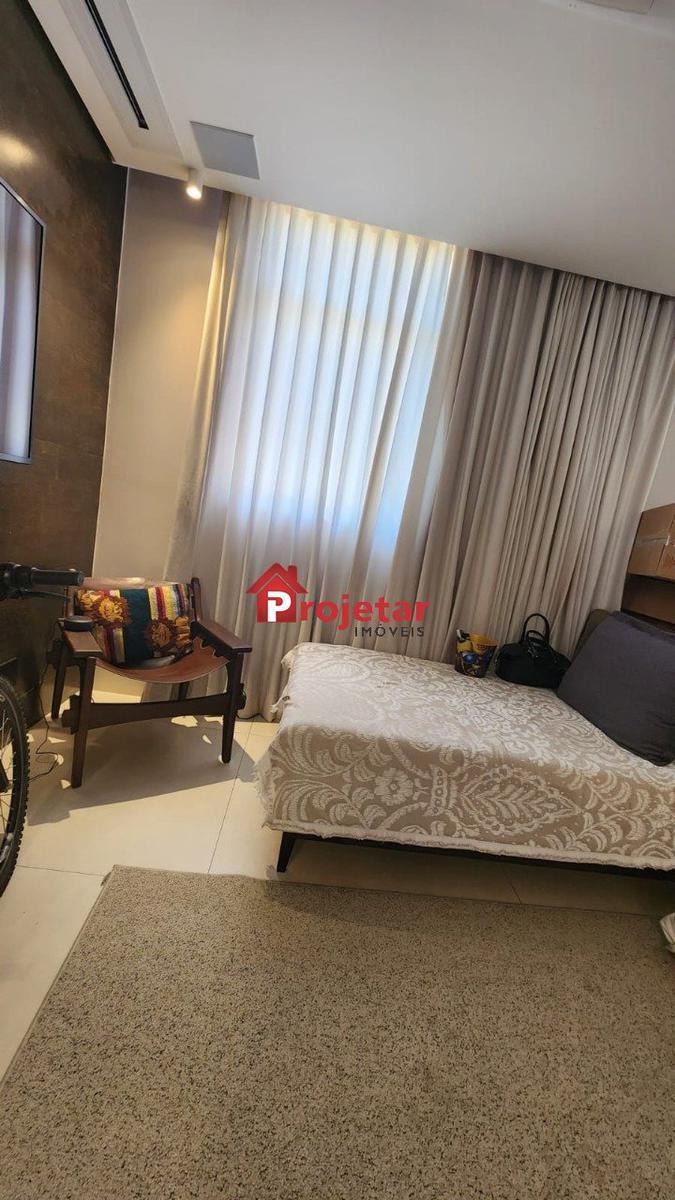 Cobertura, Sagrada Família, 4 Quartos, 2 Vagas, 2 Suítes