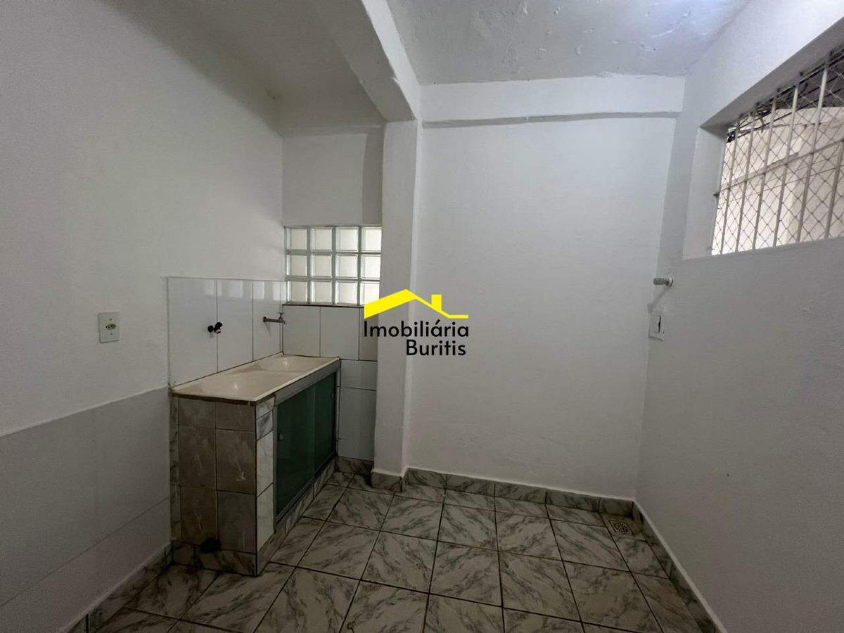 Quitinete, Palmeiras, 3 Quartos