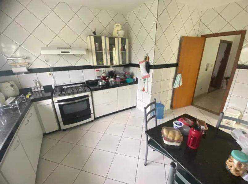 Casa, Padre Teodoro, 4 Quartos, 2 Vagas, 1 Suíte