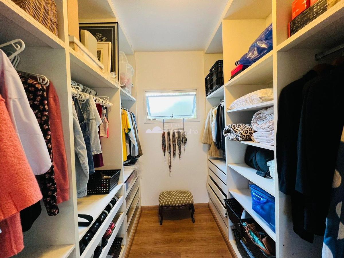 Casa, Jardim Atlântico, 4 Quartos, 6 Vagas, 3 Suítes