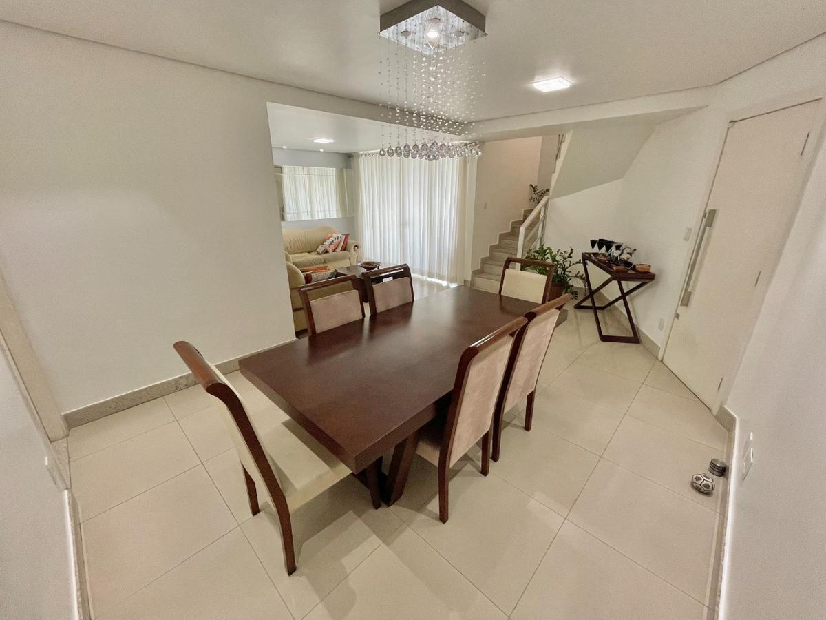 Cobertura, Itapoã, 5 Quartos, 4 Vagas, 2 Suítes