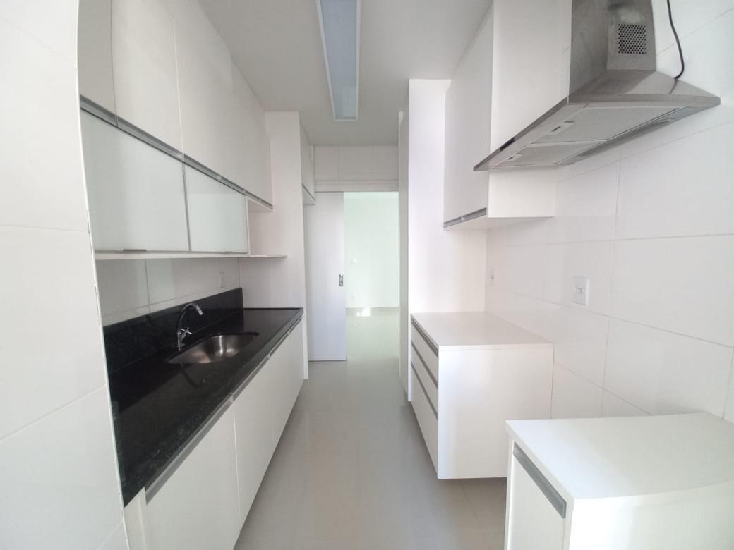 Apartamento, Funcionários, 3 Quartos, 2 Vagas, 1 Suíte