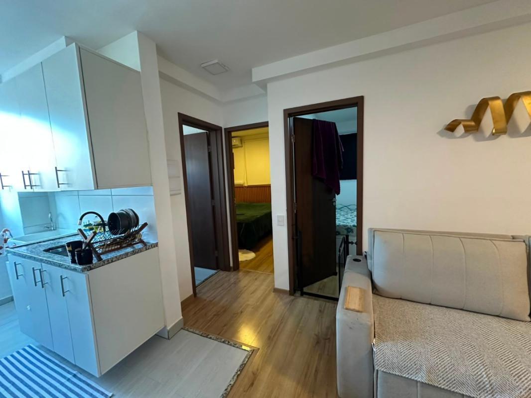 Apartamento, Santa Helena (barreiro), 2 Quartos, 1 Vaga