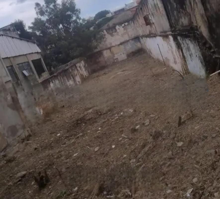 Lote, Centro, 0 Quarto, 0 Vaga
