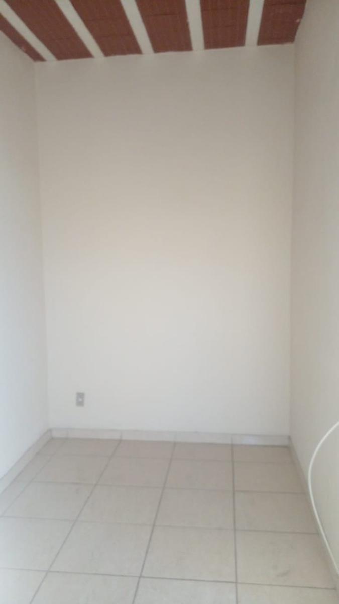 Apartamento, Pirajá, 2 Quartos, 0 Vaga