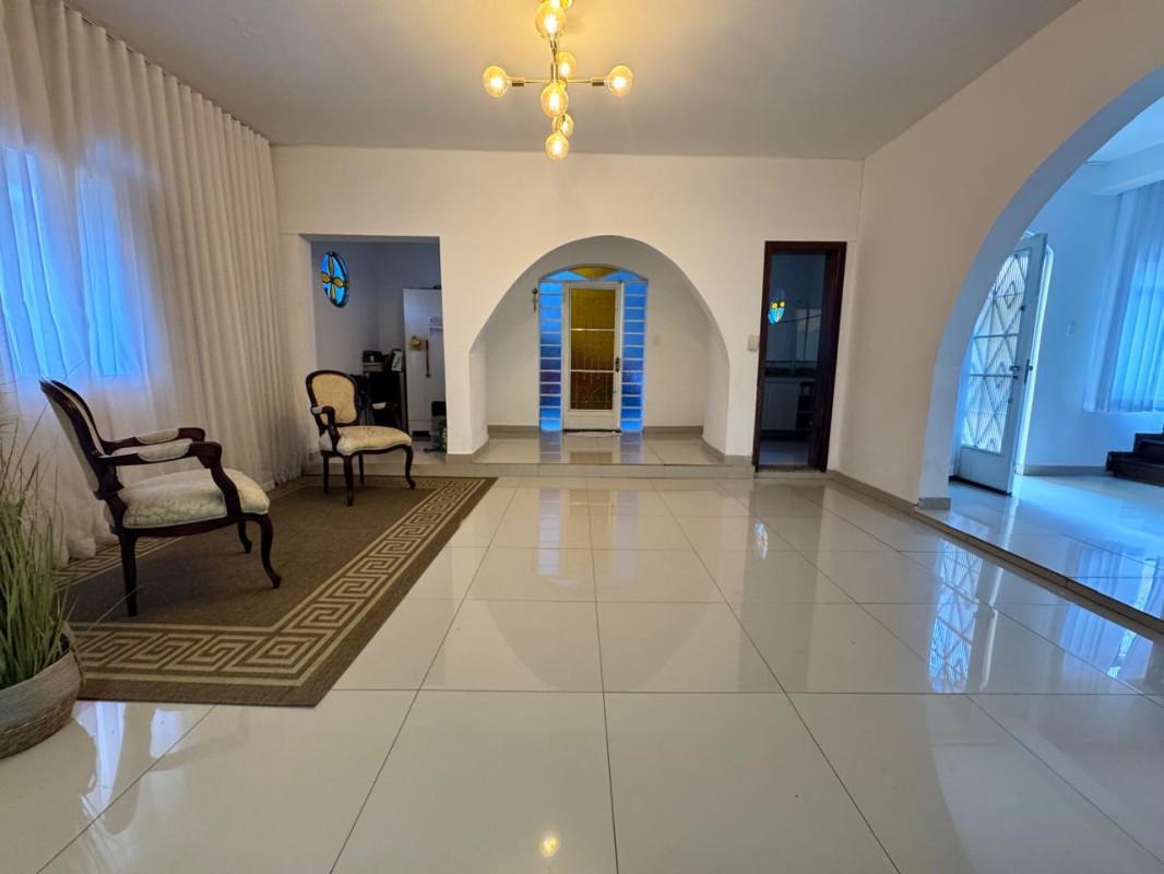 Casa, Sagrada Família, 3 Quartos, 3 Vagas, 1 Suíte