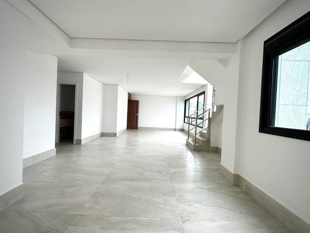 Cobertura, Serra, 4 Quartos, 4 Vagas, 2 Suítes