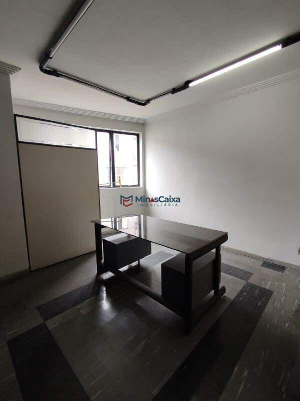 Sala, Centro, 0 Quarto, 0 Vaga