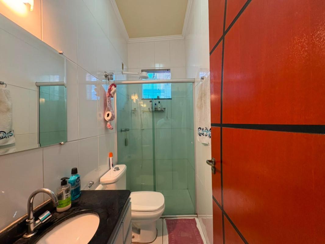 Casa, Três Barras, 3 Quartos, 2 Vagas, 1 Suíte