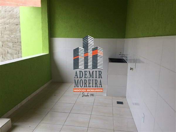 Casa, Canadá, 2 Quartos, 2 Vagas