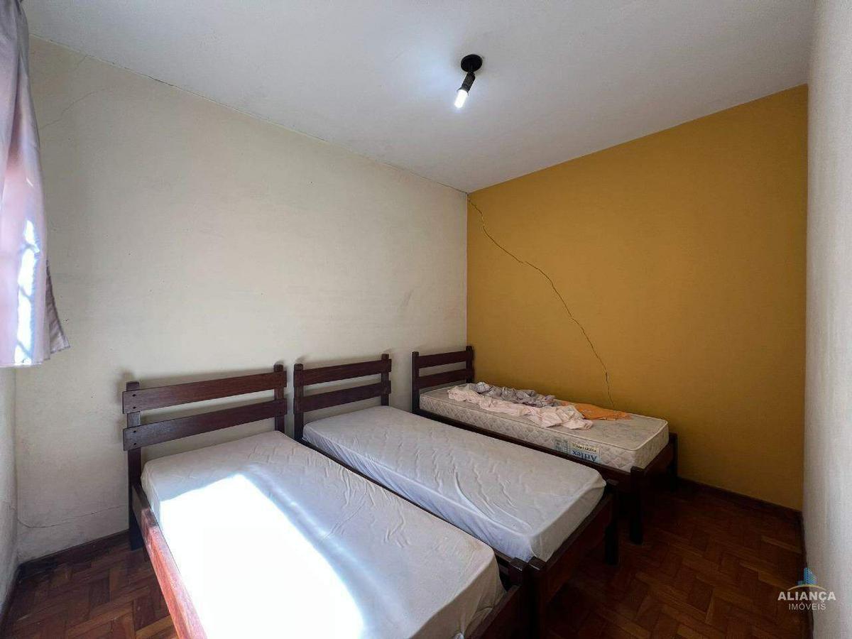 Casa, Centro, 3 Quartos, 4 Vagas, 2 Suítes
