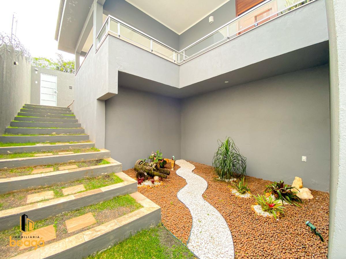 Casa, Trevo, 4 Quartos, 4 Vagas, 1 Suíte