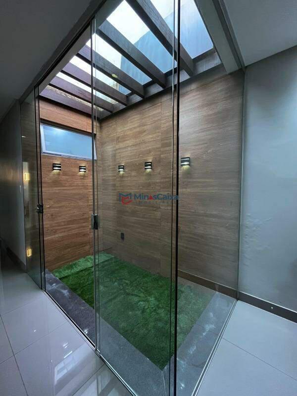 Casa, Santa Maria, 3 Quartos, 2 Vagas, 1 Suíte