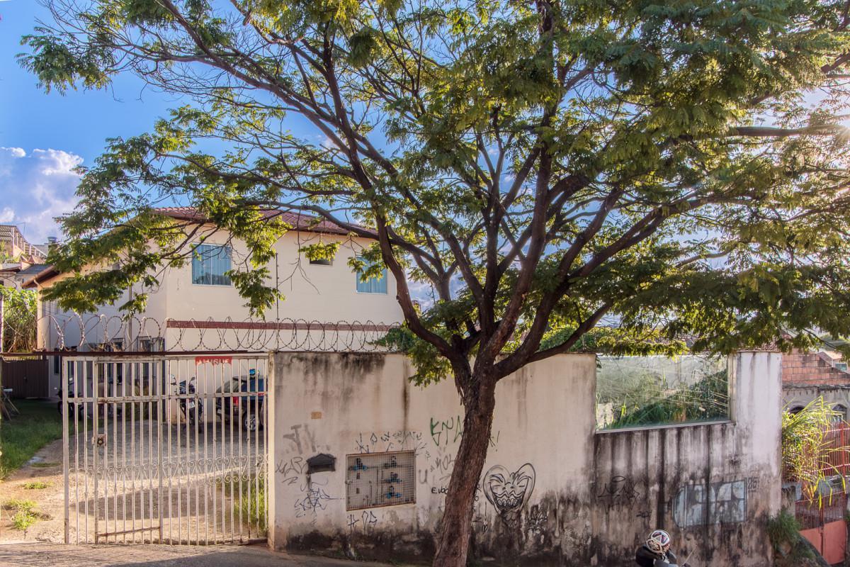 Casa, Céu Azul, 2 Quartos, 1 Vaga