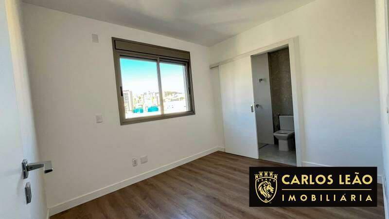 Apartamento, Cruzeiro, 4 Quartos, 3 Vagas, 2 Suítes