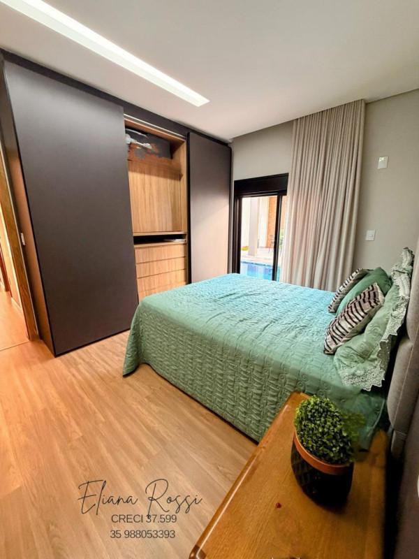 Casa, Campos Elíseos, 3 Quartos, 4 Vagas, 1 Suíte