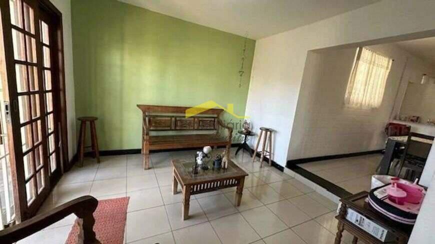 Casa, Nova Granada, 4 Quartos, 2 Vagas, 1 Suíte