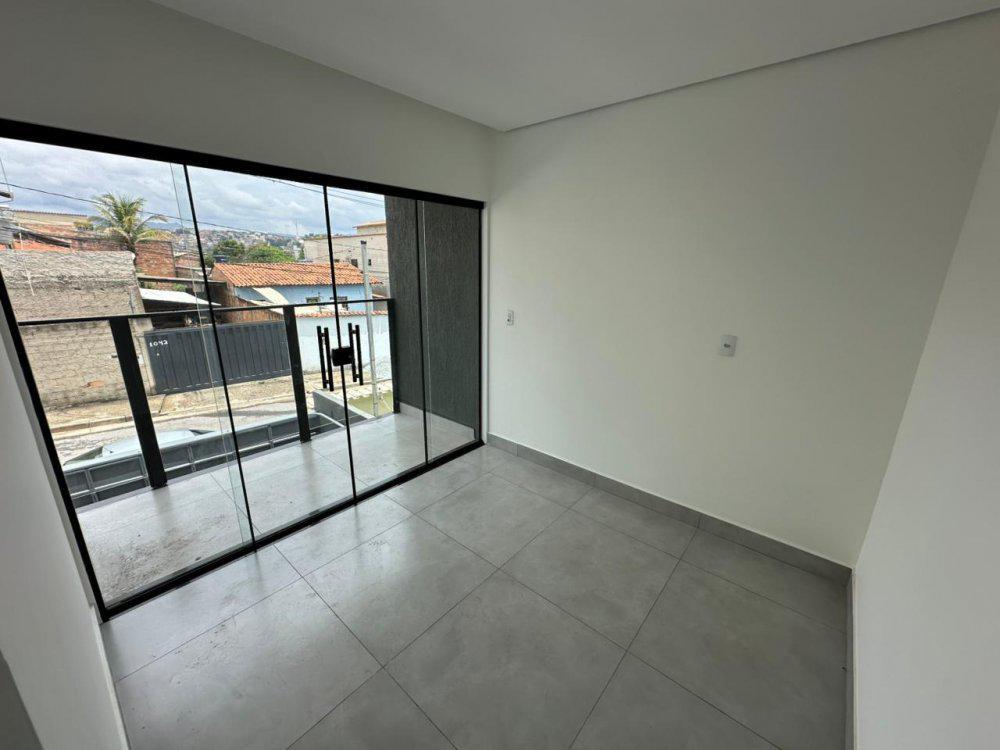 Casa, São Pedro, 3 Quartos, 2 Vagas, 1 Suíte