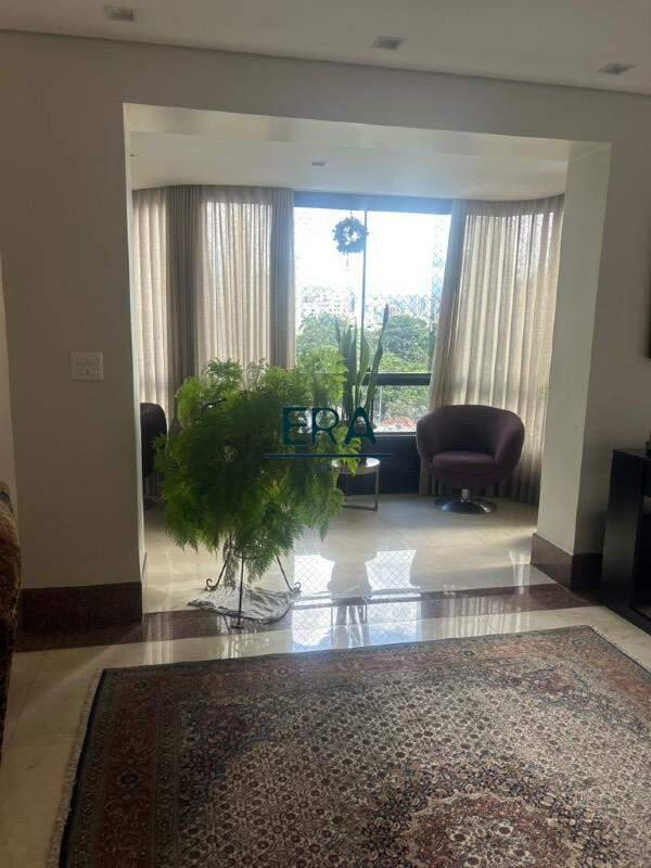 Apartamento, Funcionários, 4 Quartos, 4 Vagas, 3 Suítes