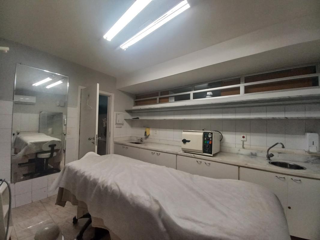 Casa, Cruzeiro, 5 Quartos, 4 Vagas, 1 Suíte