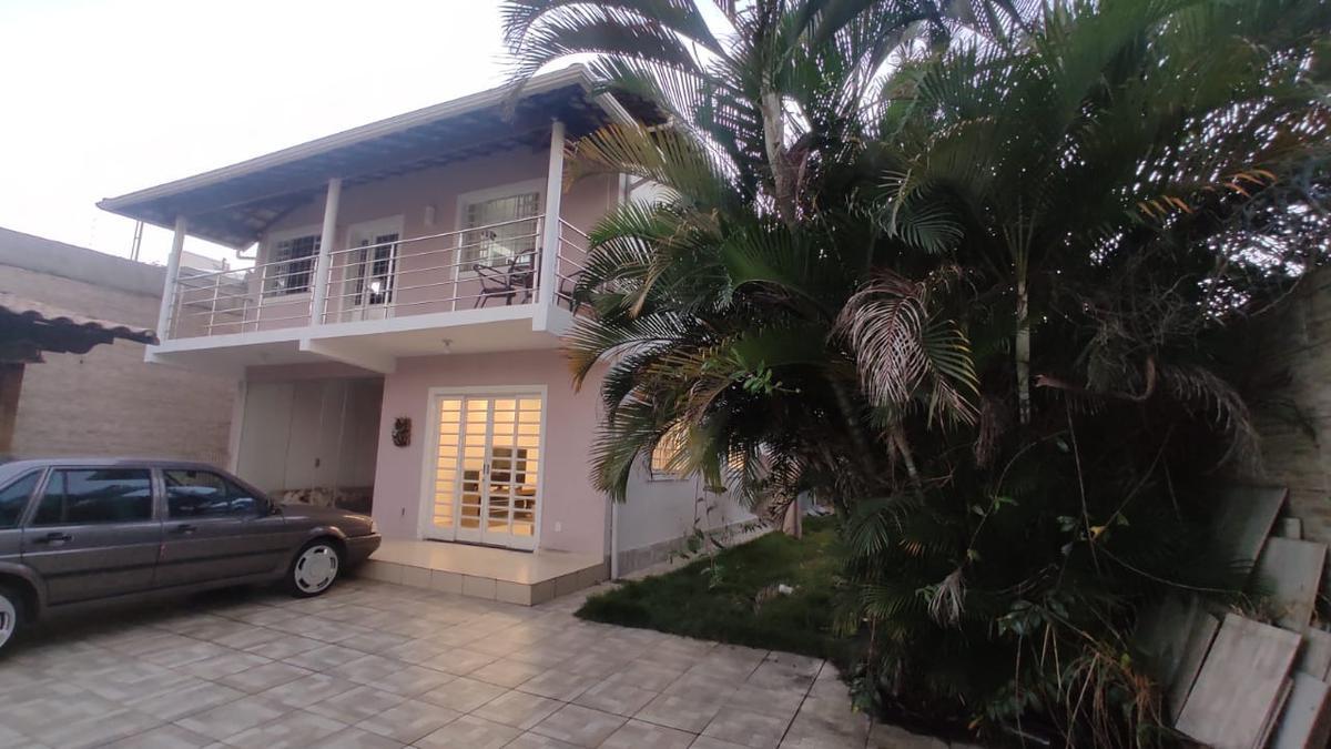 Casa, Cabral, 4 Quartos, 10 Vagas, 1 Suíte