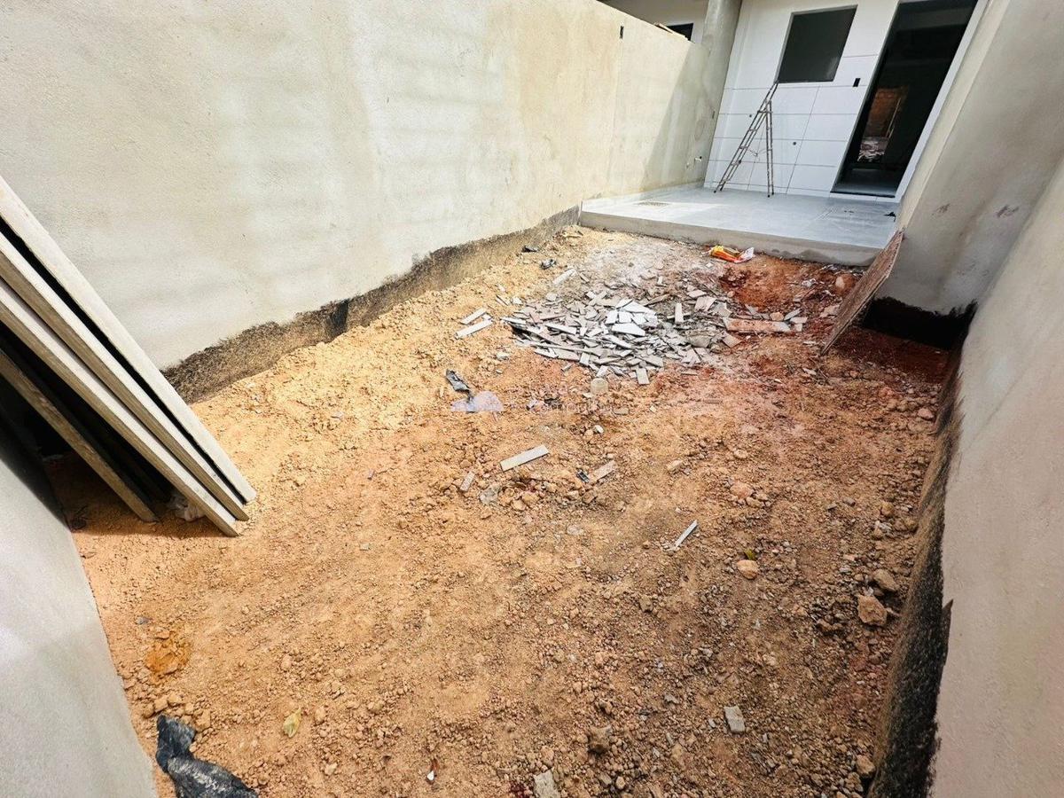 Casa, Jardim Leblon, 2 Quartos, 2 Vagas