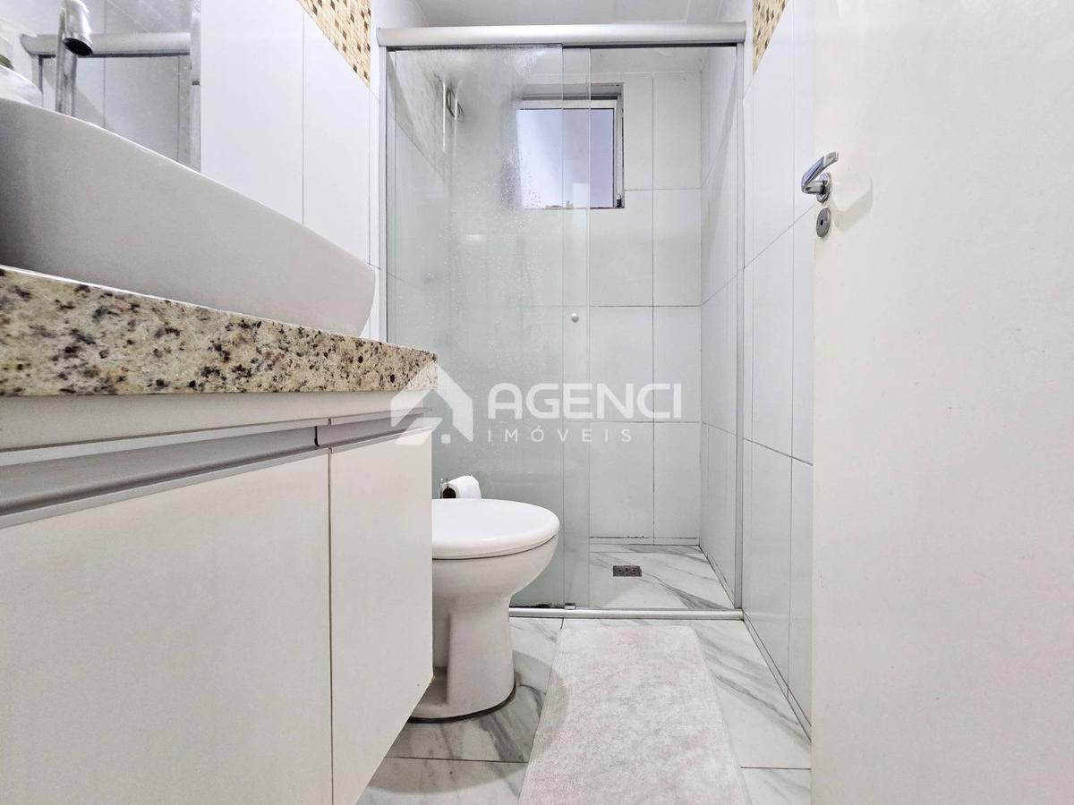 Apartamento, Castelo, 3 Quartos, 0 Vaga, 2 Suítes