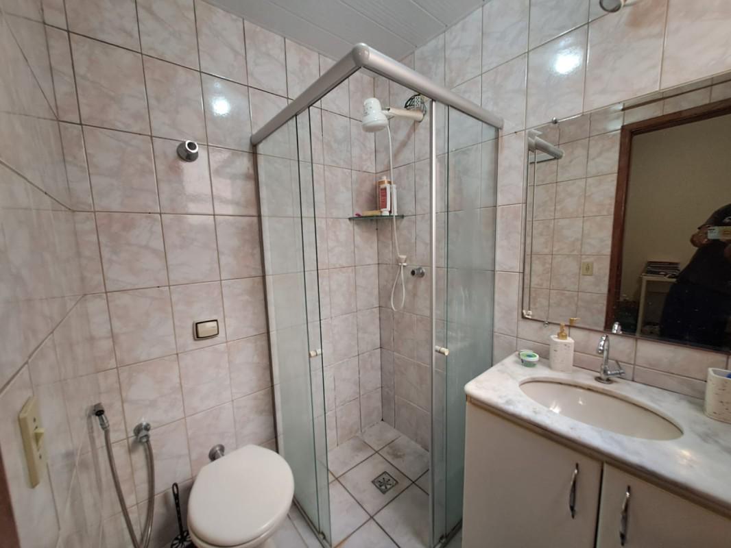 Apartamento, Floresta, 2 Quartos, 1 Vaga, 1 Suíte