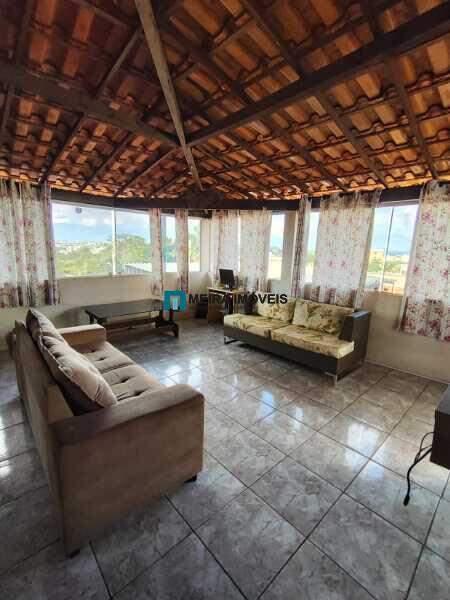 Casa, Planalto, 7 Quartos, 5 Vagas, 3 Suítes