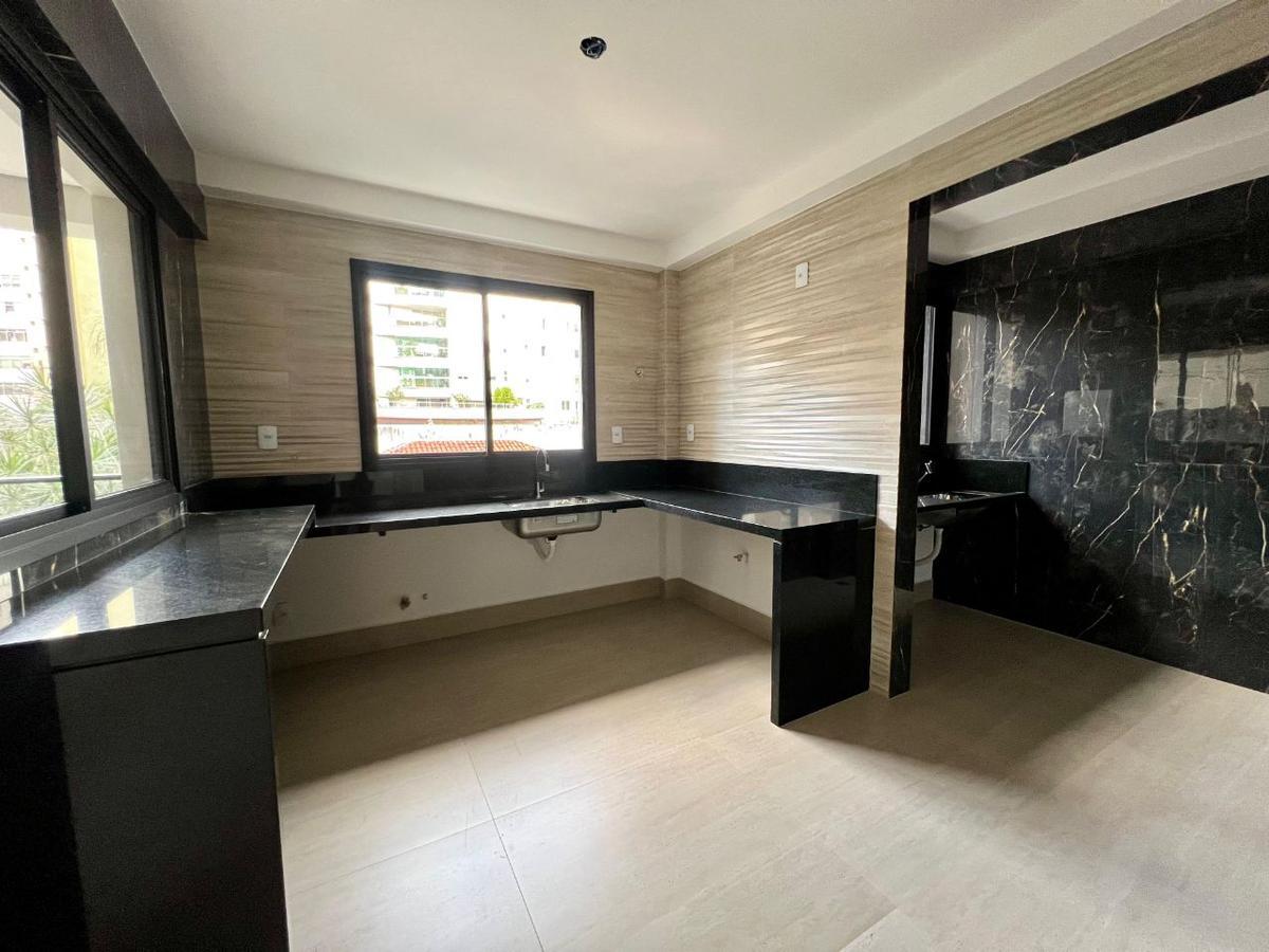 Apartamento, Carmo, 3 Quartos, 2 Vagas, 2 Suítes