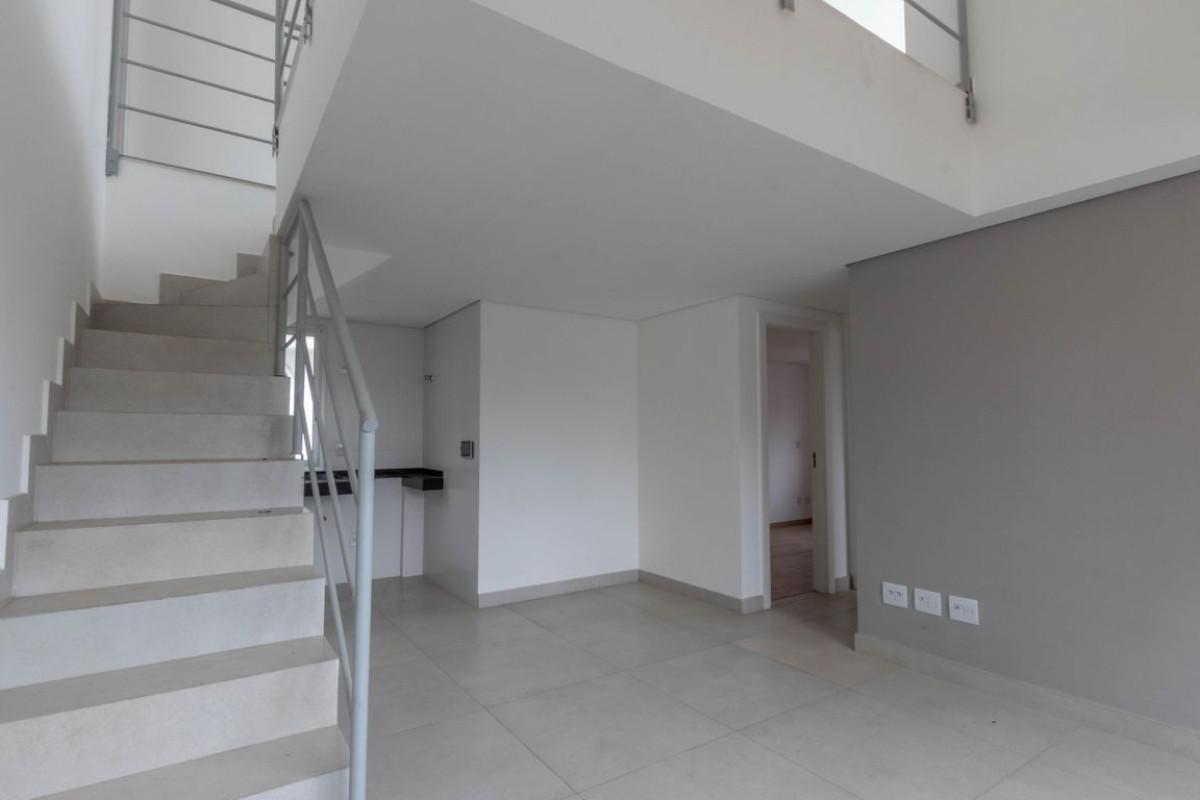 Cobertura, São Pedro, 2 Quartos, 2 Vagas, 1 Suíte