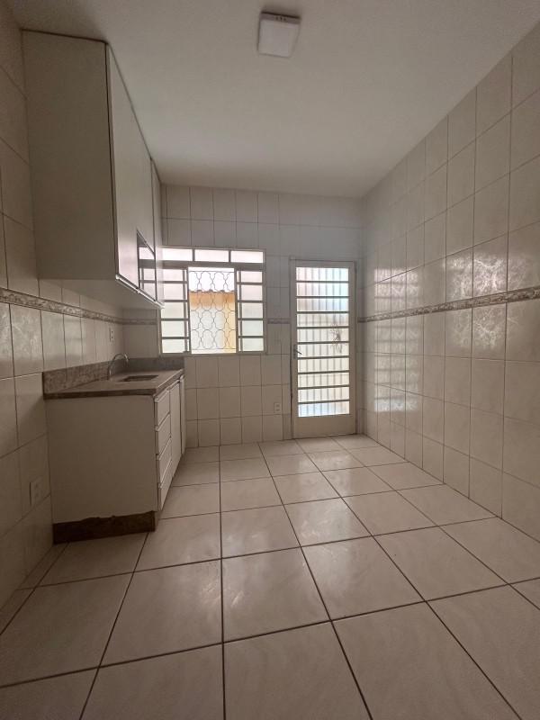 Casa, Santa Amélia, 3 Quartos, 2 Vagas, 1 Suíte