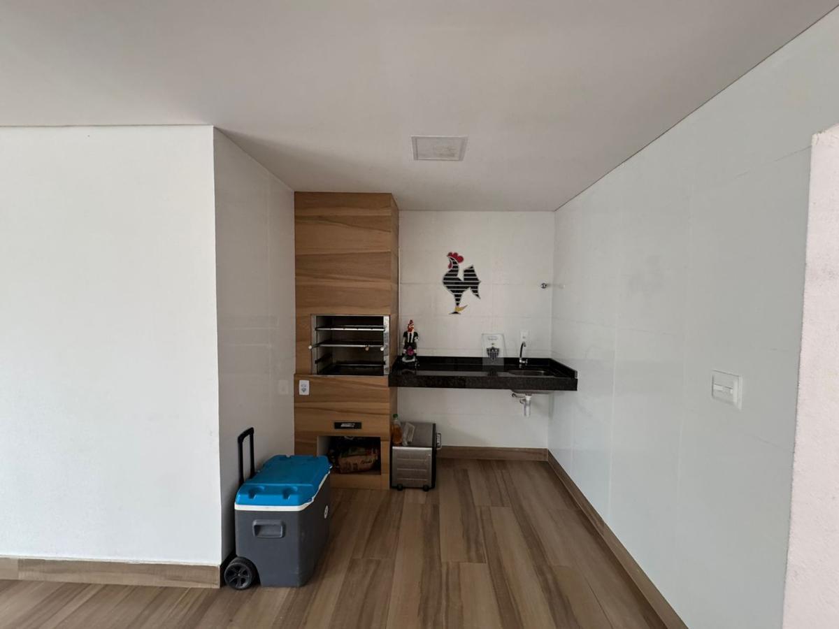 Casa, Floresta, 5 Quartos, 2 Vagas, 2 Suítes