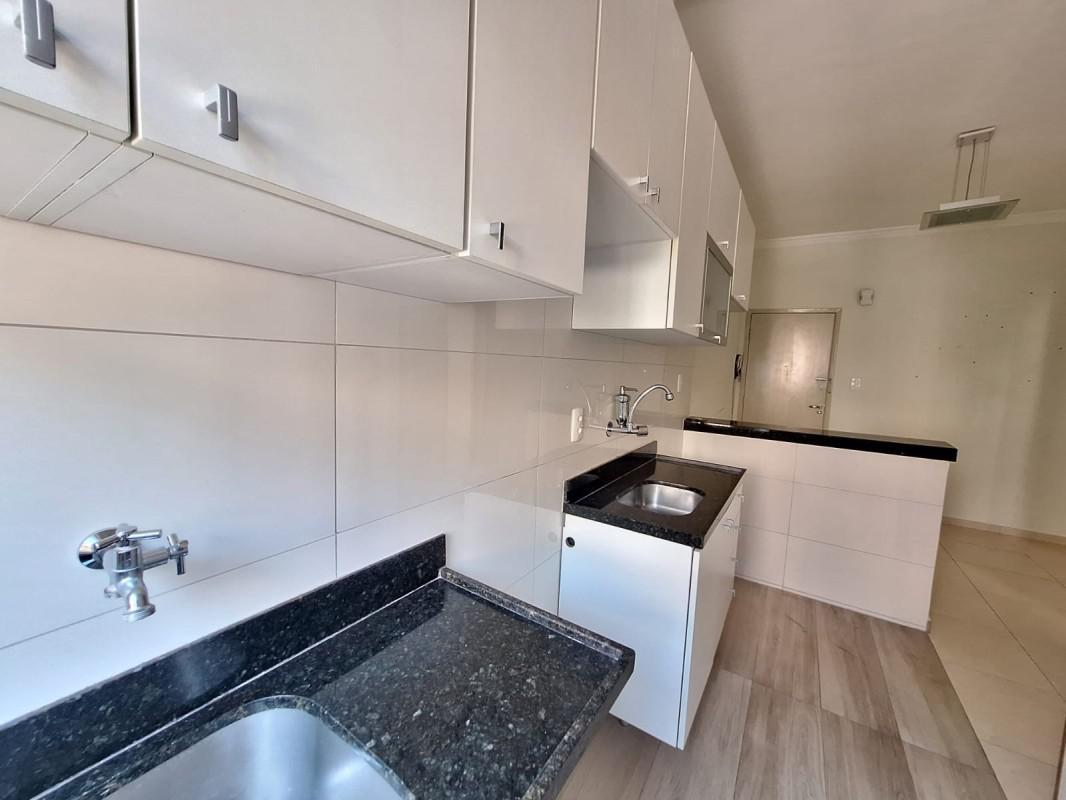 Apartamento, Sagrada Família, 1 Quarto, 0 Vaga