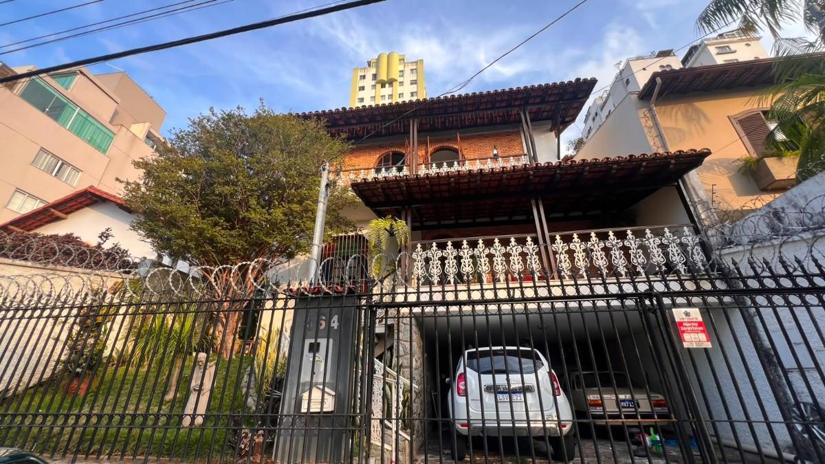Casa, São Lucas, 4 Quartos, 4 Vagas, 1 Suíte