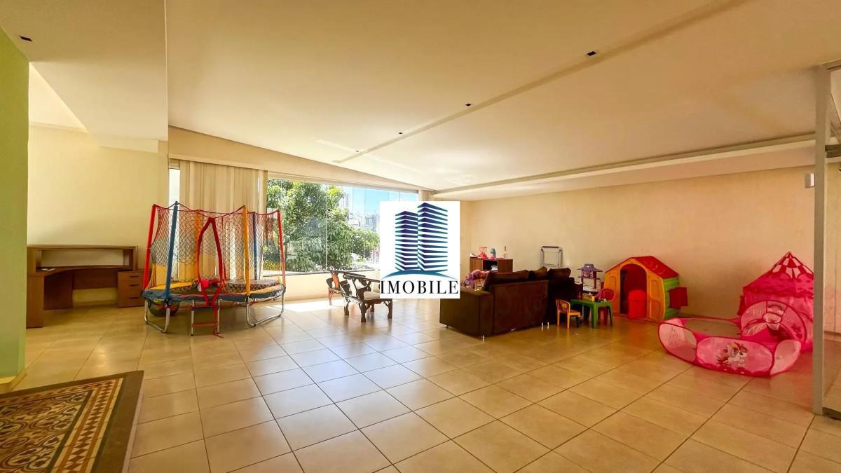 Casa, Vila Paris, 6 Quartos, 7 Vagas, 2 Suítes